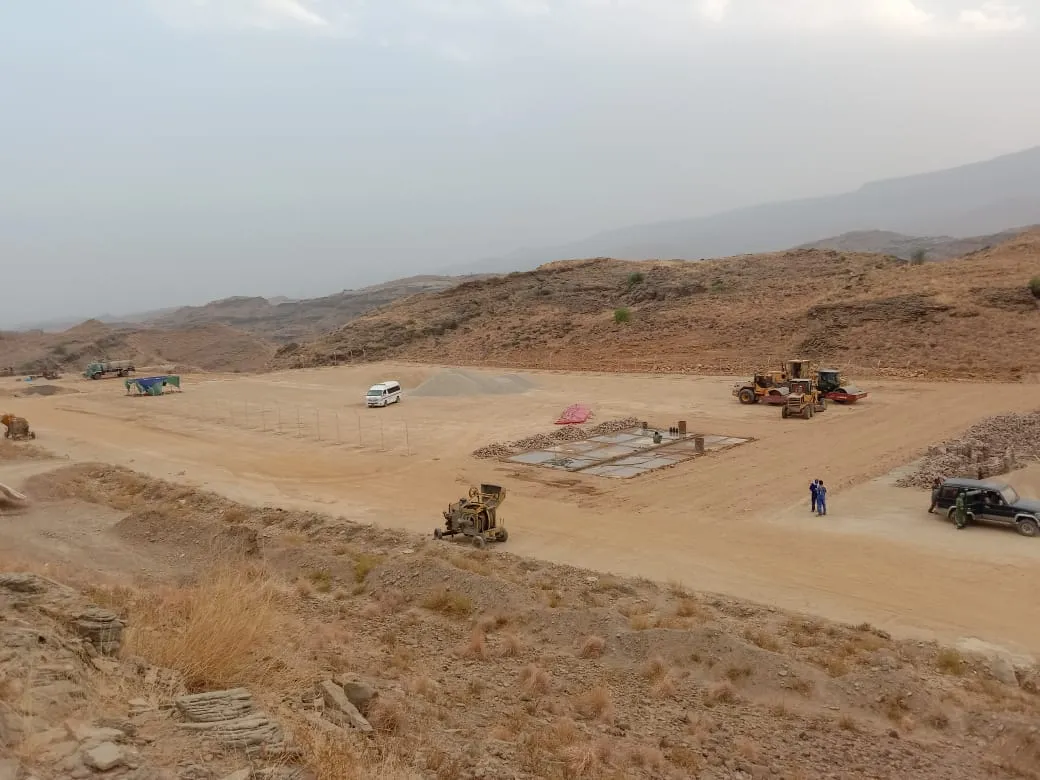 AFCCO crew preparing a well site location in the field